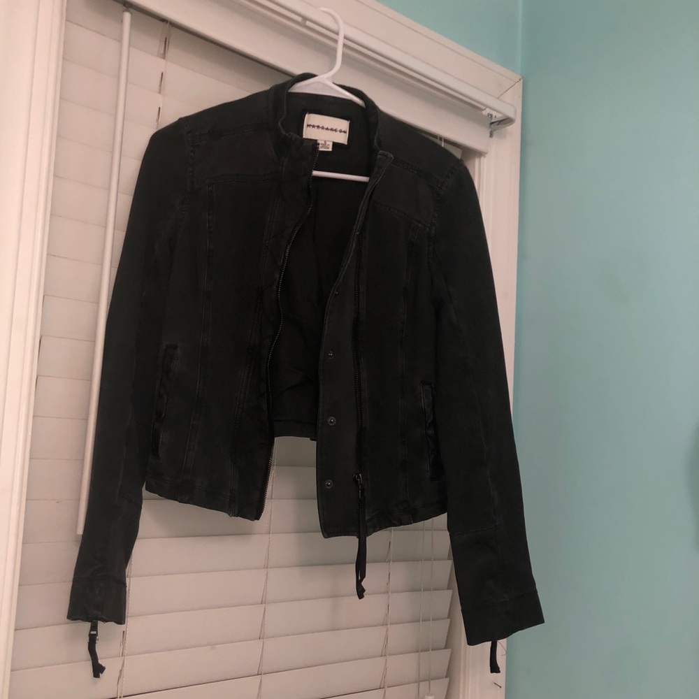 Zippered Jacket - Dark Wash